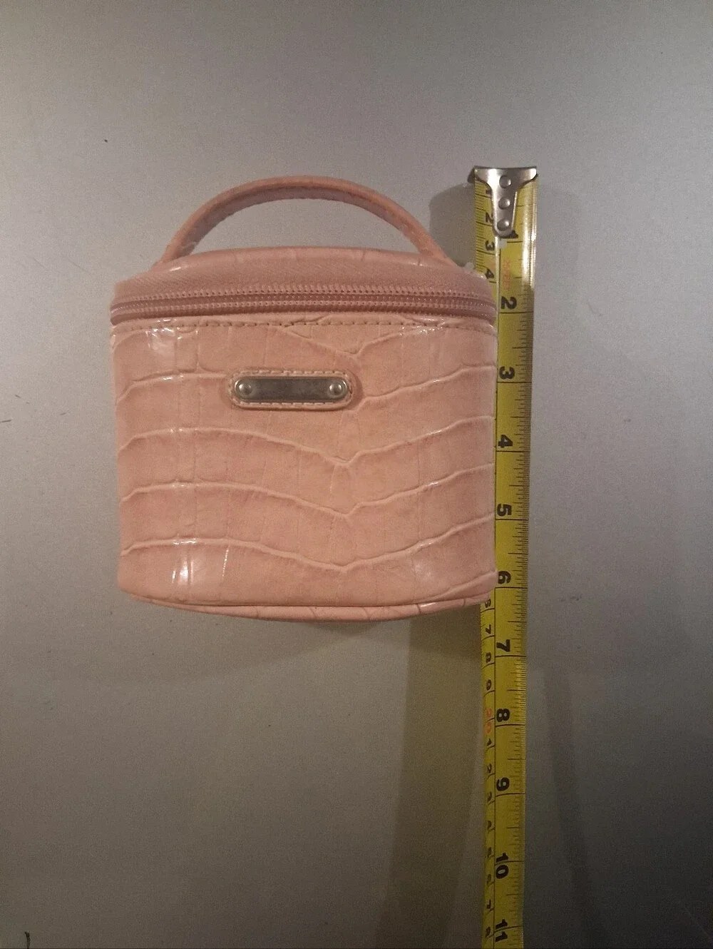 Small Croc-Embossed Cosmetic Case - Blush Pink